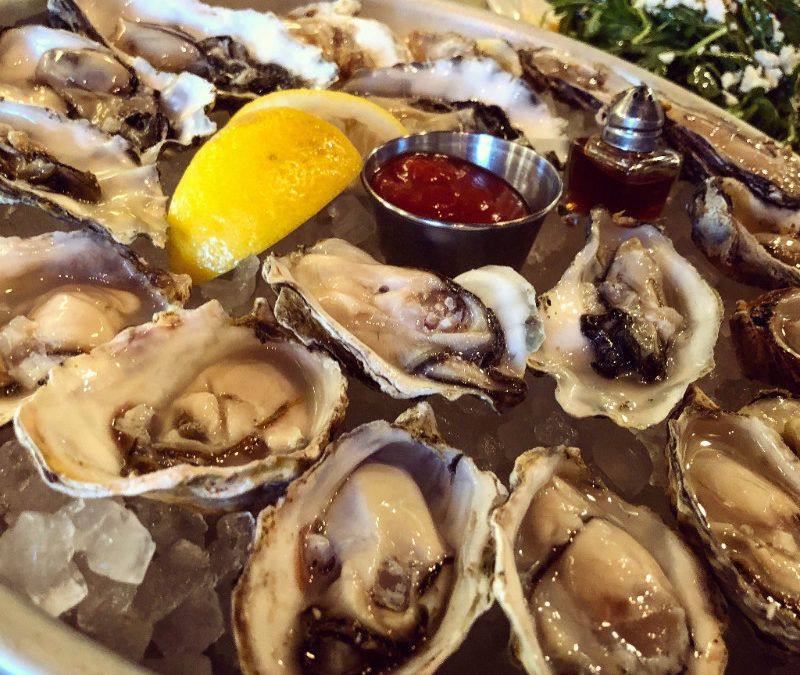 Feast Weekend Special – Fresh Oysters with Willamette Valley Riesling