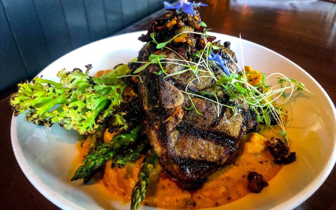 Feast Weekend Special – Lamb Chops – Winderlea Pinot Noir