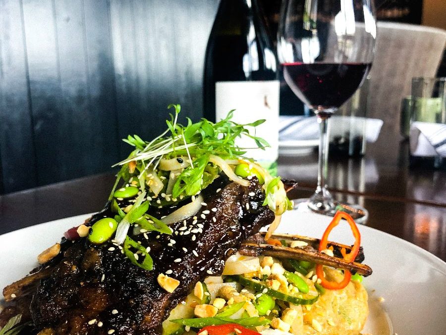 Feast Weekend Special – Venison Short Rib – Eyrie Outcrop Pinot Noir